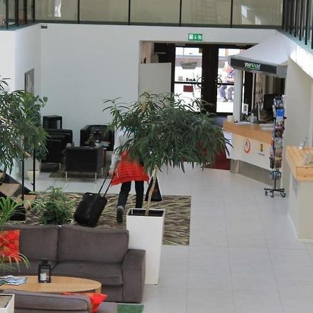 Uppsala Vandrarhem & Hotel Стокгольм Экстерьер фото